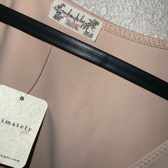 NEW Free People Va Va Voop Puffed Sleeve Bodysuit size S - Picture 2 of 7